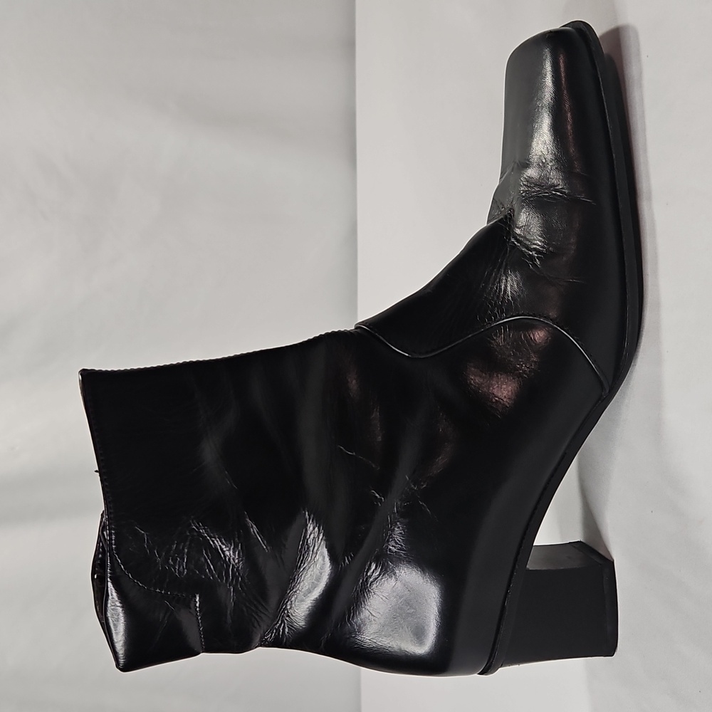 A. Giannetti Black Ankle Boots